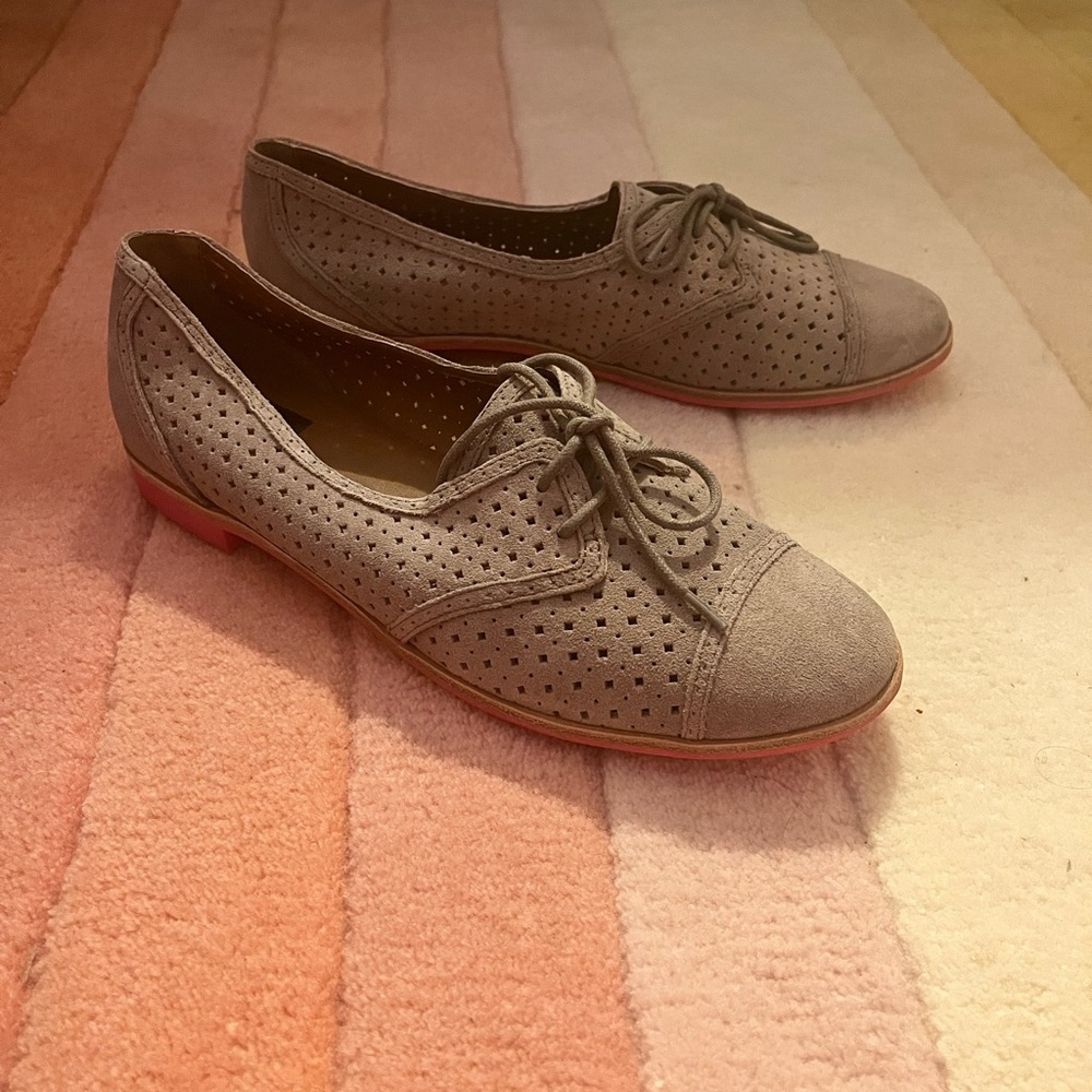 Brand New in Box DV Dolce Vita Marvin Loafers size 8.5